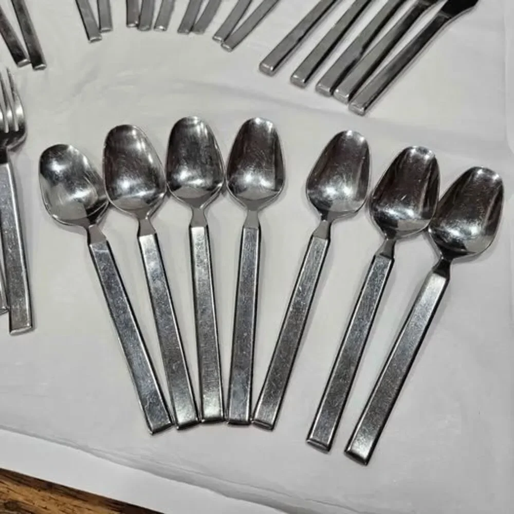 Cutlery Set stainless steel by John Weitz